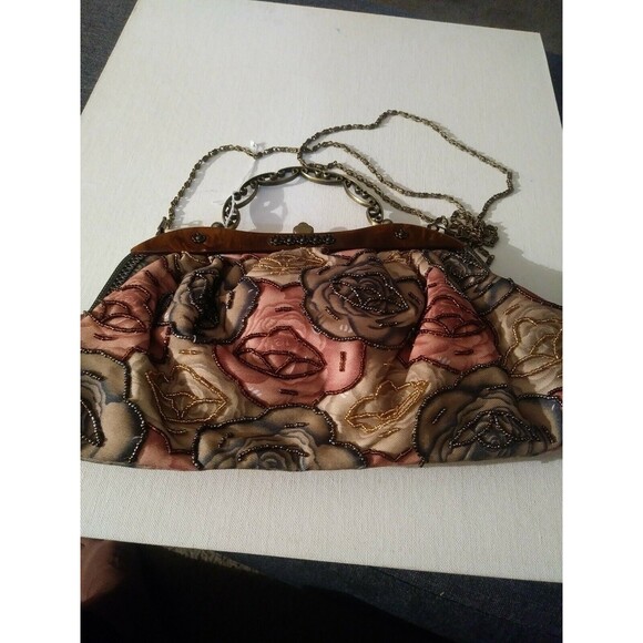 Beaded Womans Purse - Picture 4 of 6
